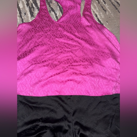 Victoria secret satin  racer back logo cami in Fushia size xL - Picture 6 of 14